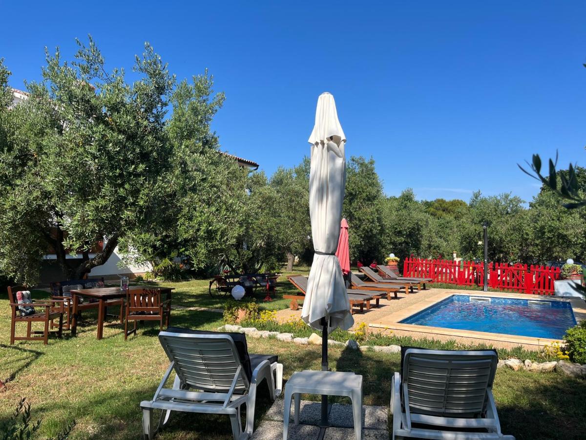 Annamaria Home Pula Buitenkant foto