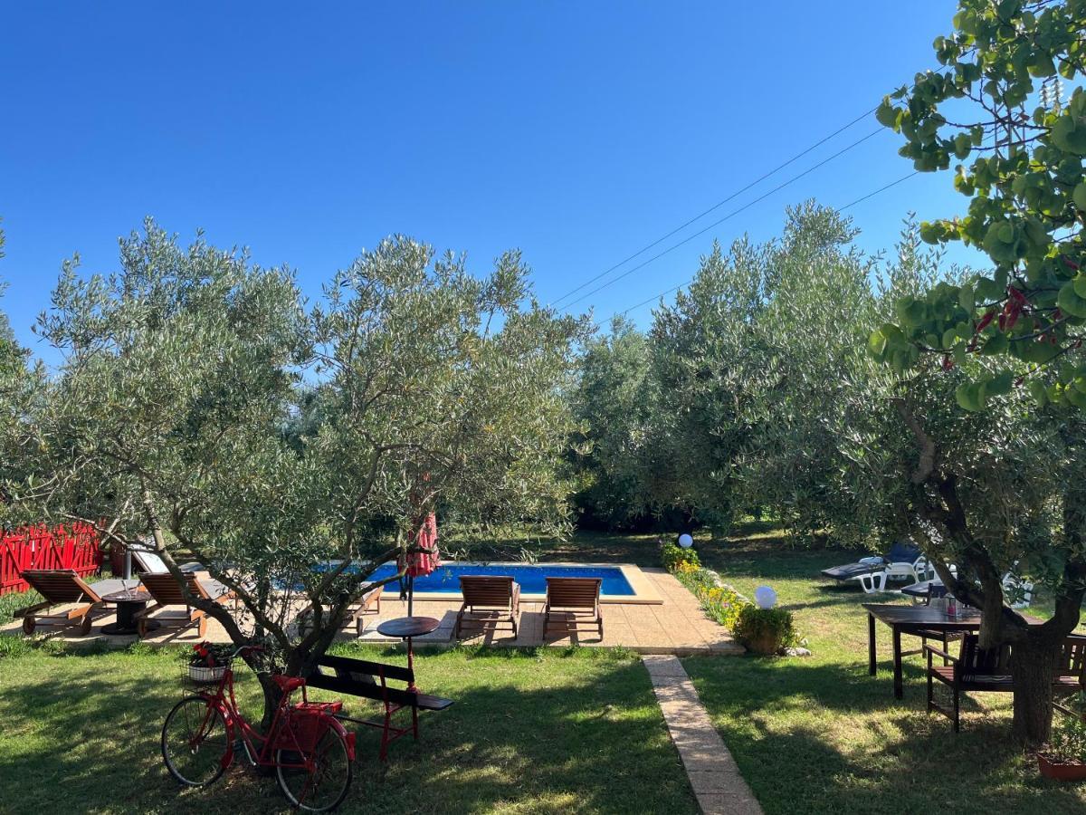 Annamaria Home Pula Buitenkant foto